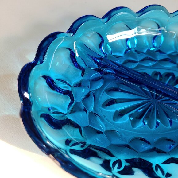 Vintage blue glass divided bowl. - Picture 6 of 6